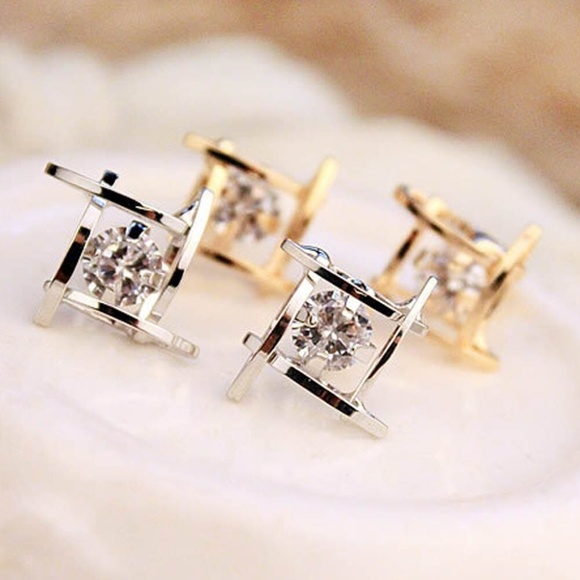 Silver Gold Diamond Geometric Stud Earrings - Picture 5 of 5